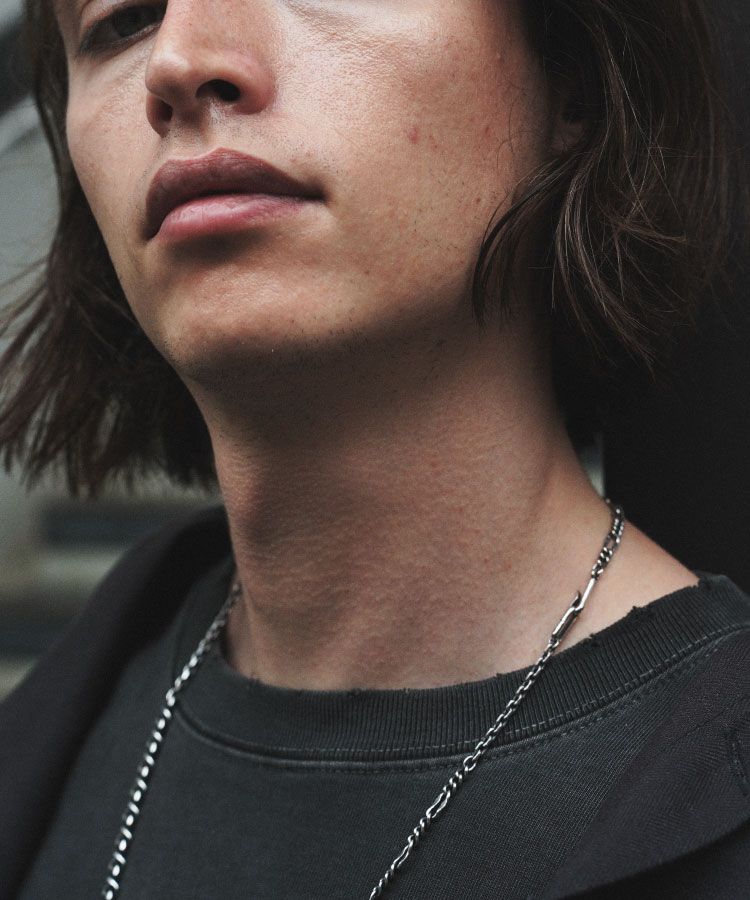 RANDOM CHAIN NECKLACE